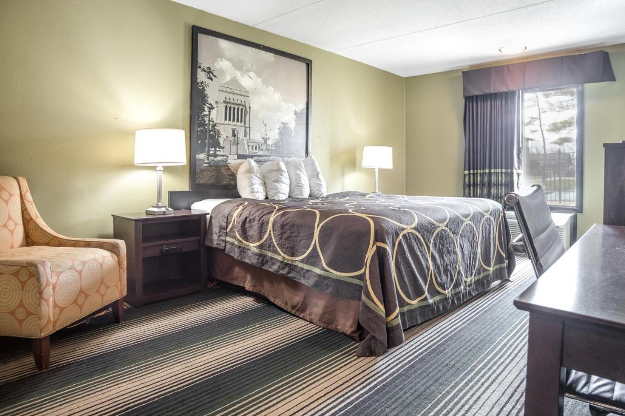 Super 8 By Wyndham Indianapolis South Motel Bagian luar foto