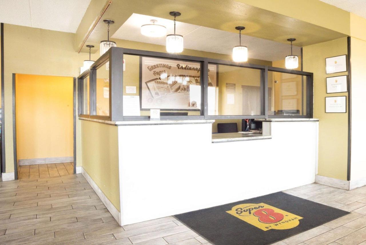 Super 8 By Wyndham Indianapolis South Motel Bagian luar foto
